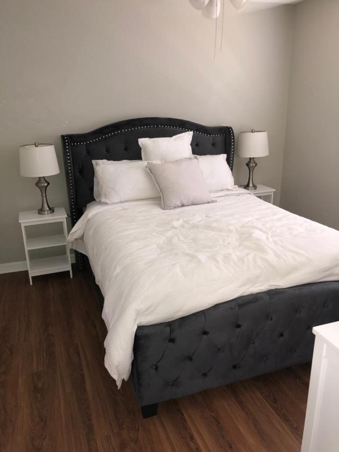 Willa Cheerful 3 Bed House In A Cul- De-Sac! Tampa Zewnętrze zdjęcie